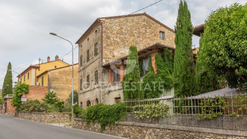 Apartamento histórico em Cetona