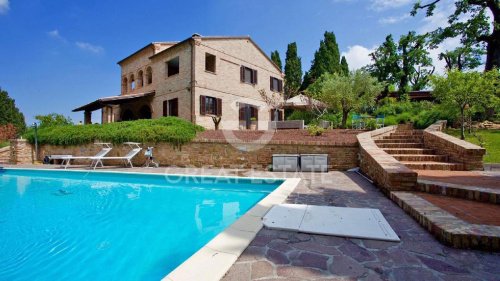 Ferme à Terre Roveresche