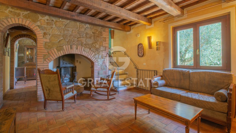 Moradia em Tuoro sul Trasimeno