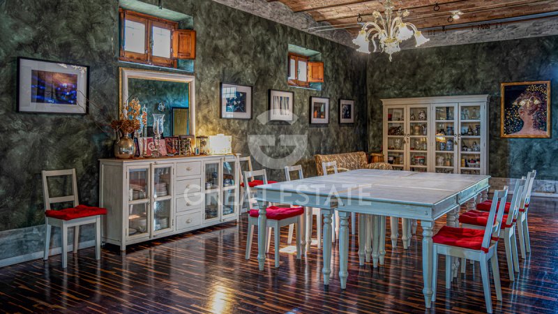 蒙特斯佩尔托利农舍