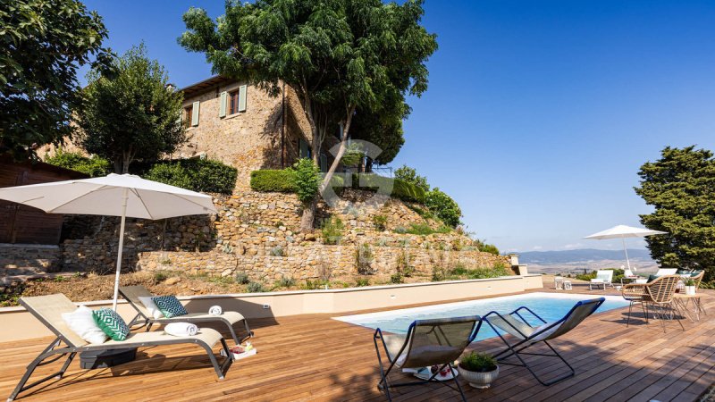 Casolare a Rosignano Marittimo