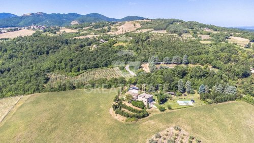 Отдельно стоящий дом в Баски