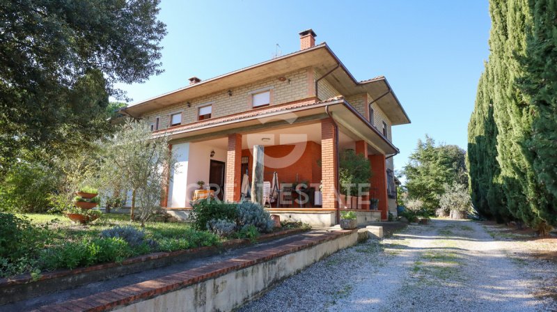 Villa in Paciano