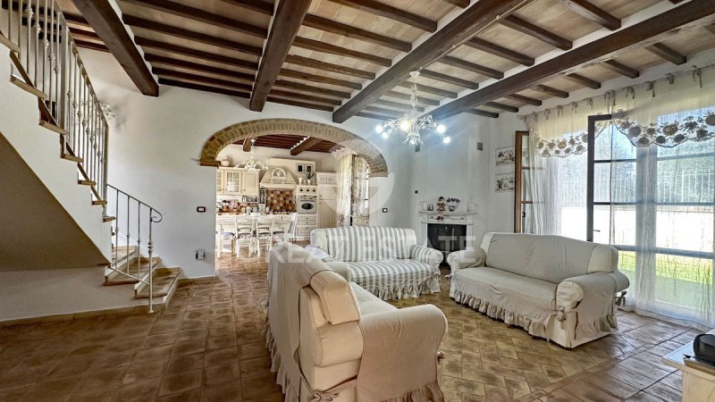 Lantställe i Magione