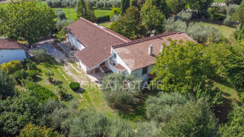 Bauernhaus in Amelia