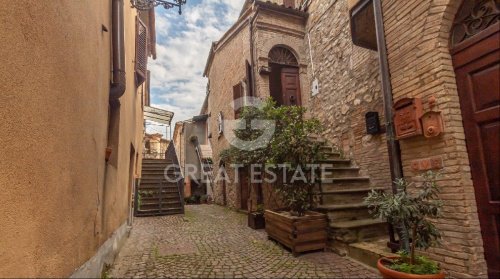 维斯卡尔多堡历史性公寓