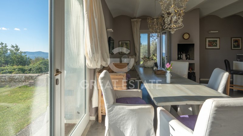 Отдельно стоящий дом в Castelfranco Piandiscò