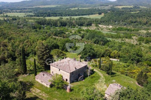 Casolare a Montalcino