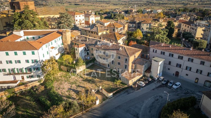 8 Bedrooms Farmhouse for sale in Sinalunga [794596] | Gate-away®