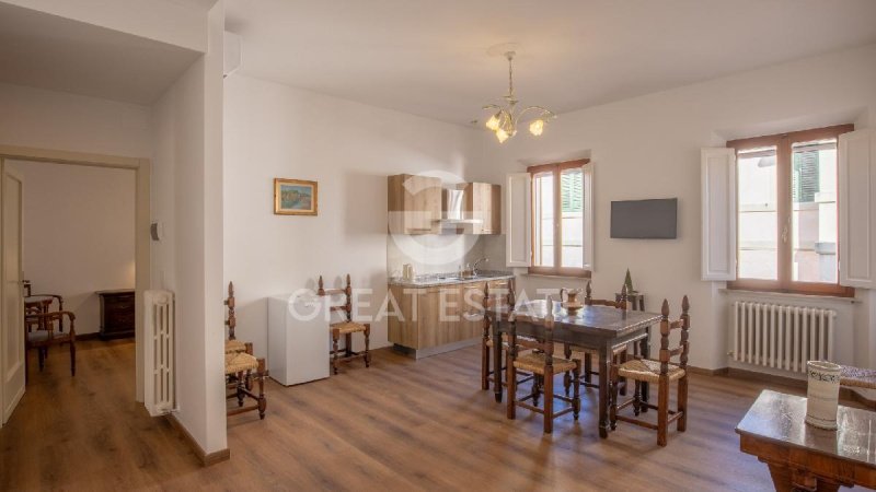 4 Bedrooms Historic apartment for sale in Castiglione Del Lago [800735] | Gate-away®