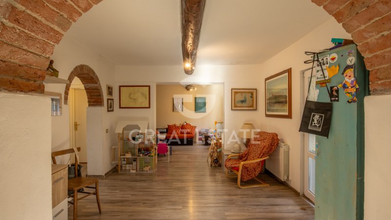 Отдельно стоящий дом в Кастильоне-дель-Лаго