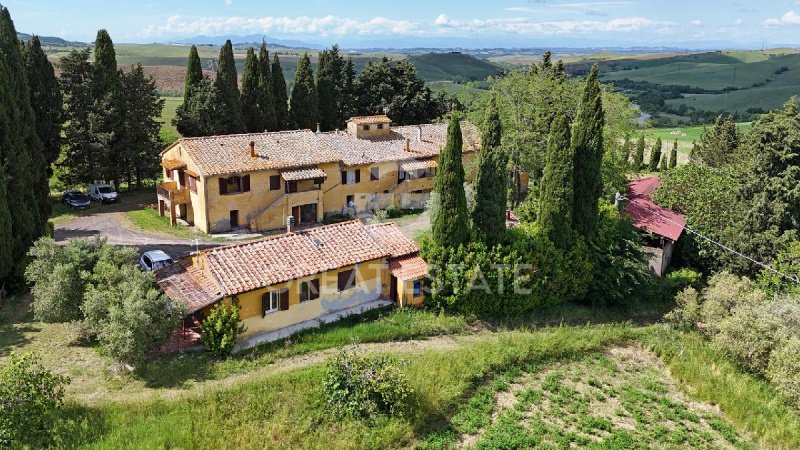 Explotación agrícola en Montecatini Val di Cecina