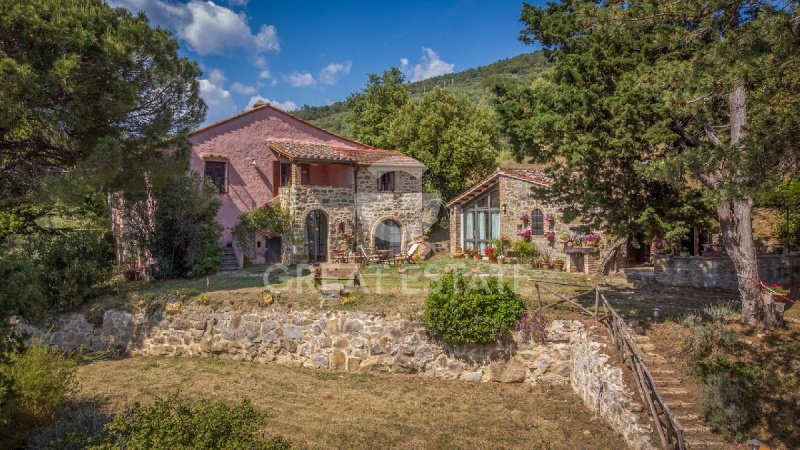 Casolare a Tuoro sul Trasimeno