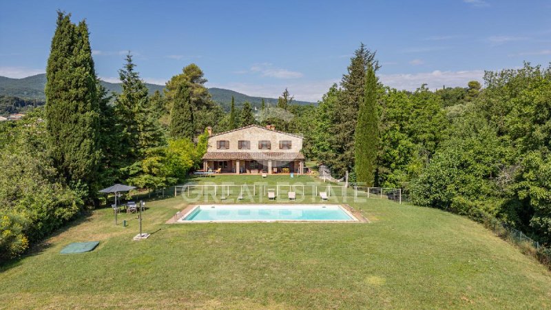 Farmhouse in Cetona