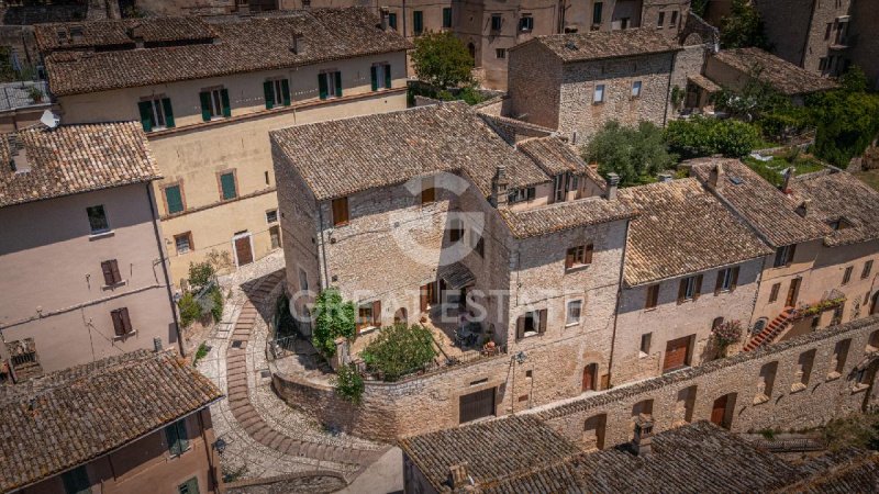 Apartamento histórico em Trevi