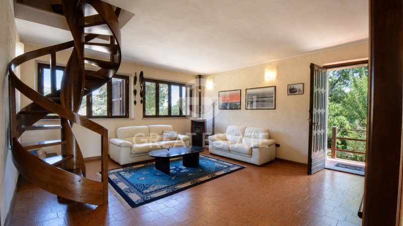 Villa a Montecchio