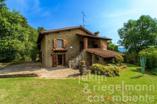 Klein huisje op het platteland in Castel Focognano