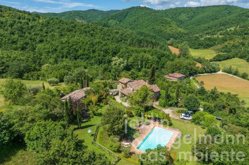 Klein huisje op het platteland in Monte Santa Maria Tiberina