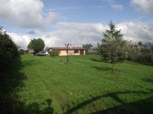 Detached house in Sutri