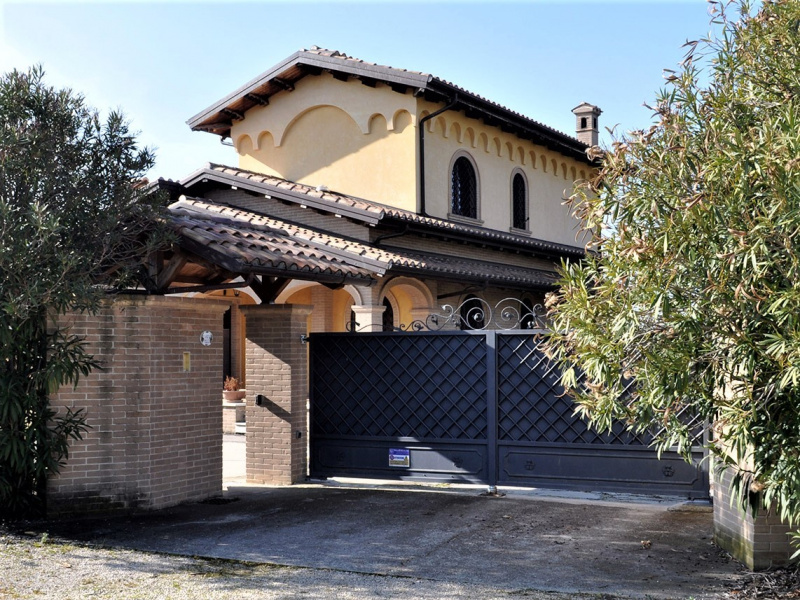 Villa in Tortoreto