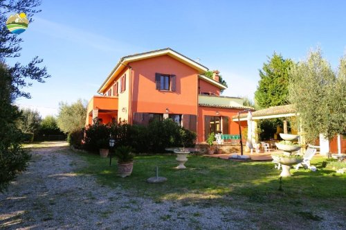 Casa de campo en Bellante