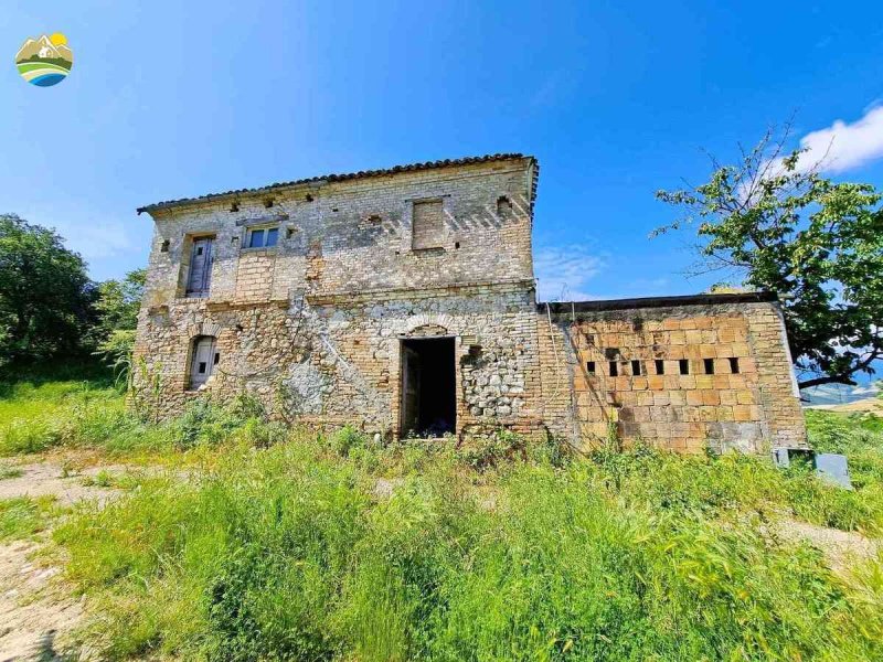 Сельский дом в Пенне