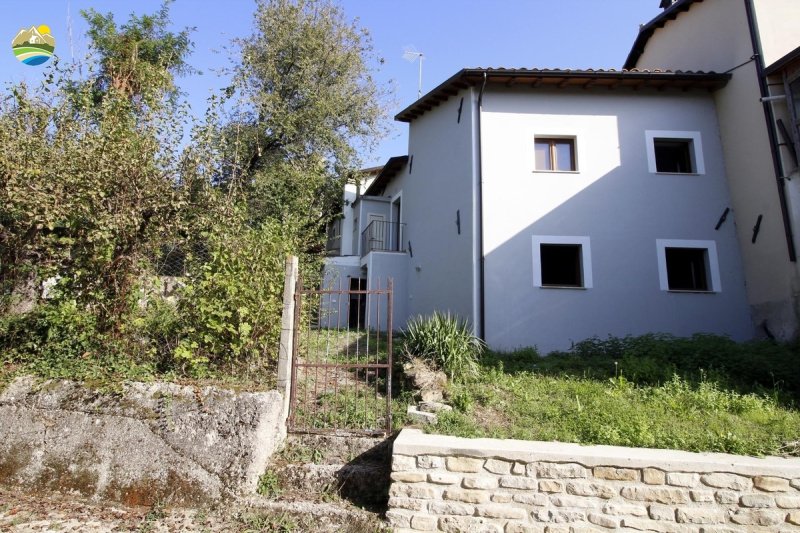 Casa semi-independiente en Arsita