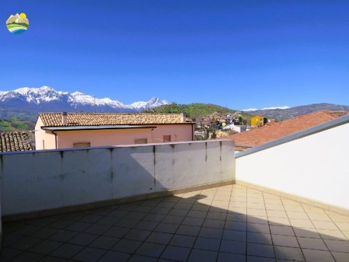 Semi-detached house in Castiglione Messer Raimondo