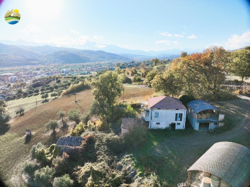 Huis op het platteland in Castellalto