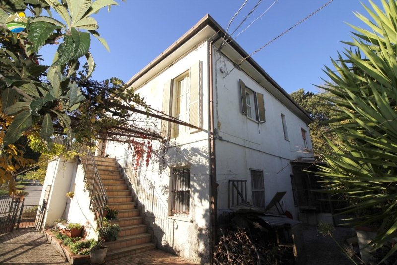 Maison de campagne à Bisenti