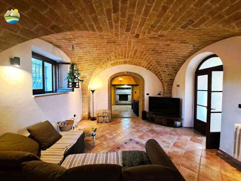 Hus på landet i Atri