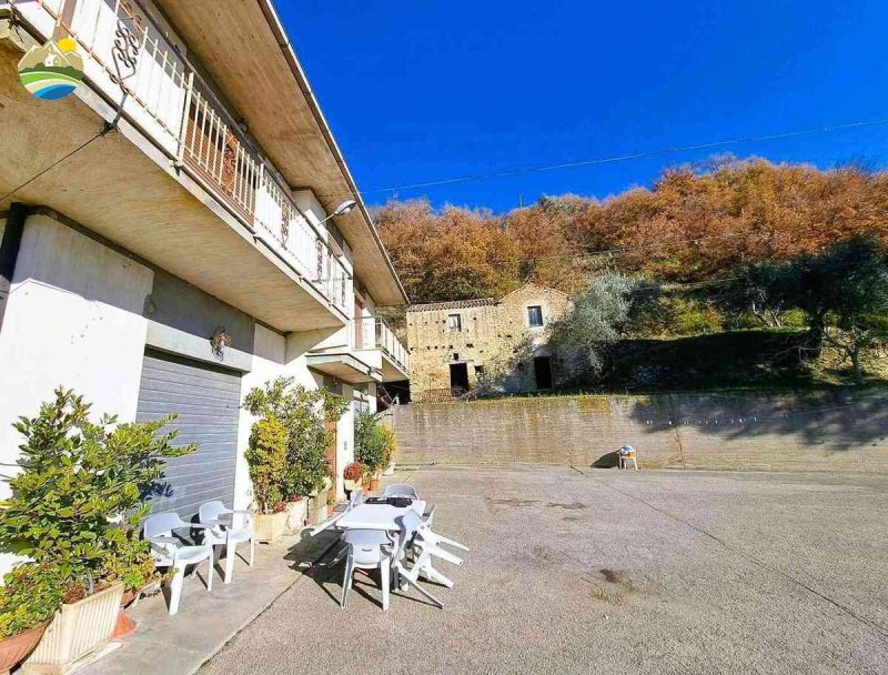 Casa de campo en Montefino