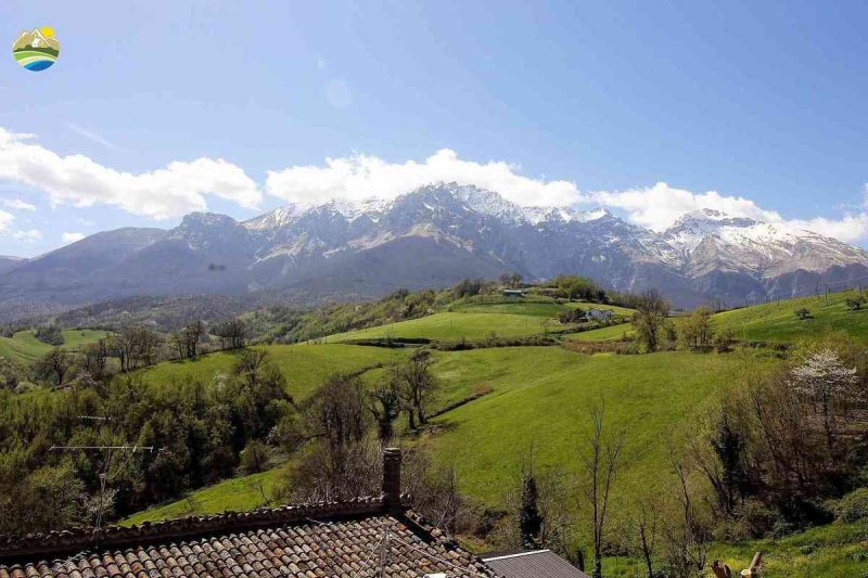 Semi-detached house in Arsita