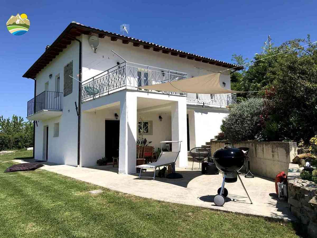 2 bedrooms country house, 205 m² Bisenti, Teramo (province) photo 3