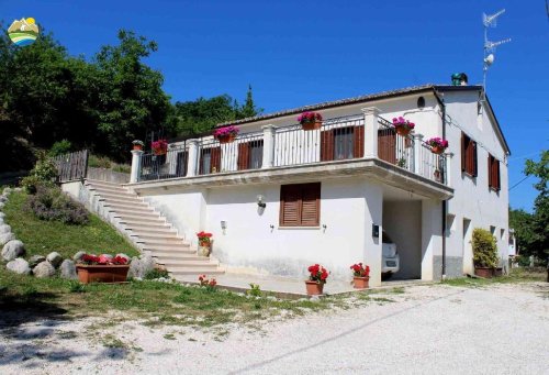 Maison de campagne à Arsita