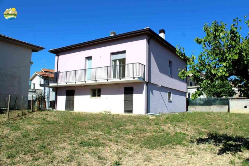 Villa i Castilenti