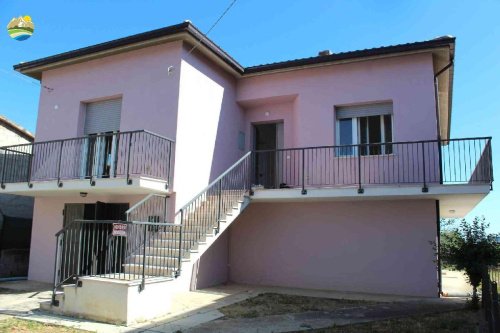 Villa i Castilenti