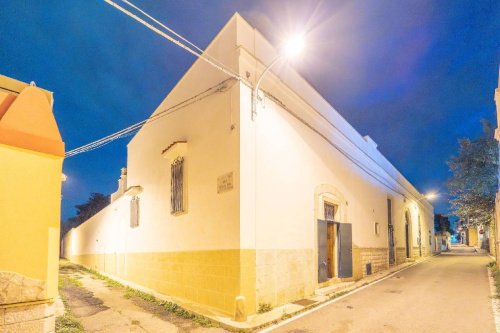Detached house in Bari