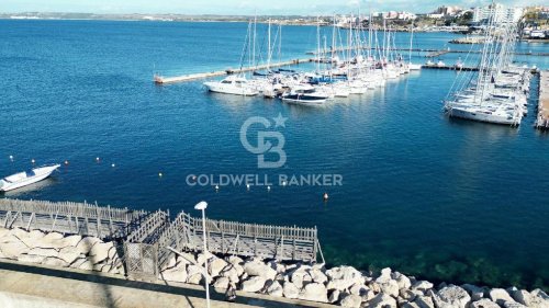 Commercial property in Gallipoli