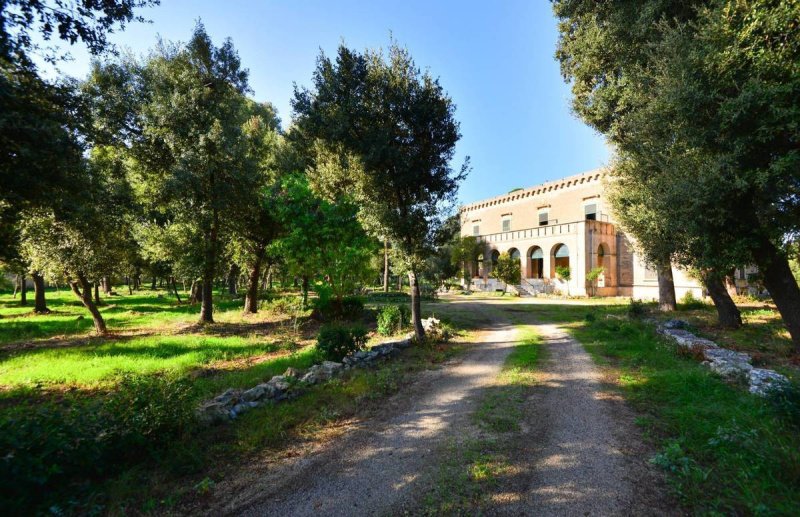 Villa a San Vito dei Normanni