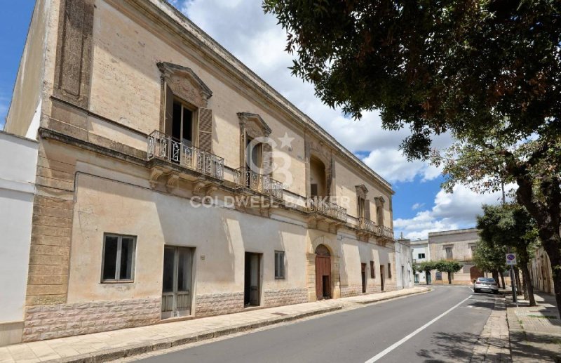 Edificio en Soleto