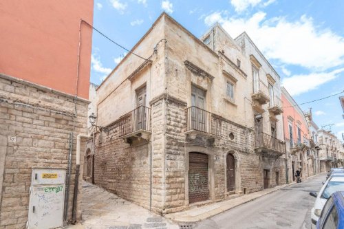 Casa independiente en Andría