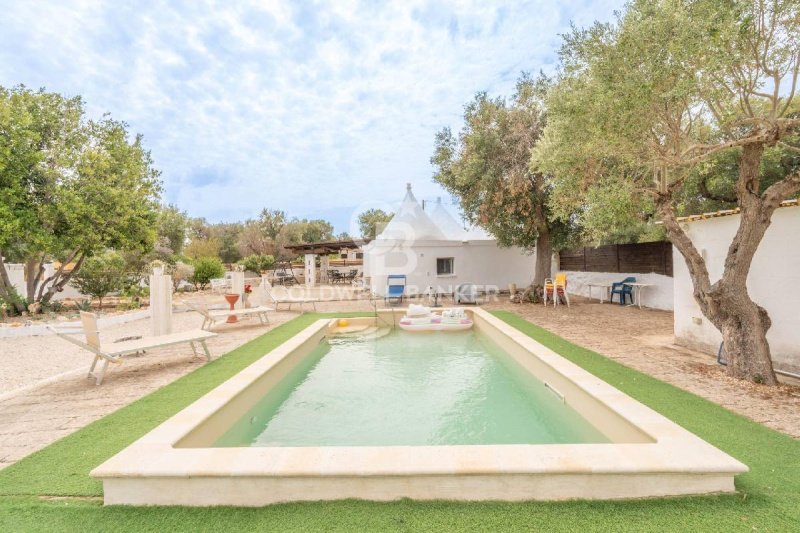 Trullo (Rundhaus) in Ostuni