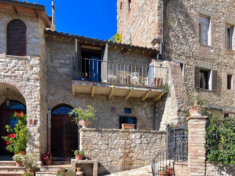 Apartamento em Todi