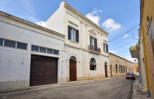 Edificio en Squinzano