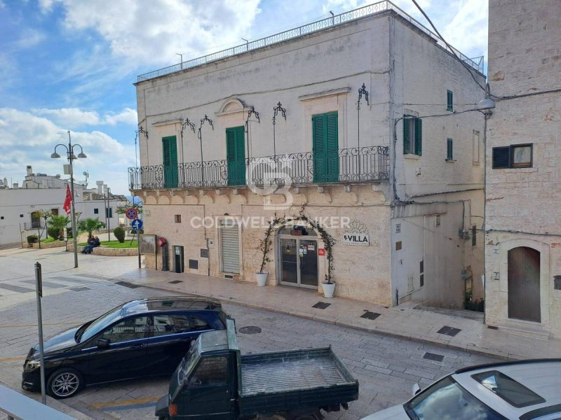 Local commercial à Cisternino