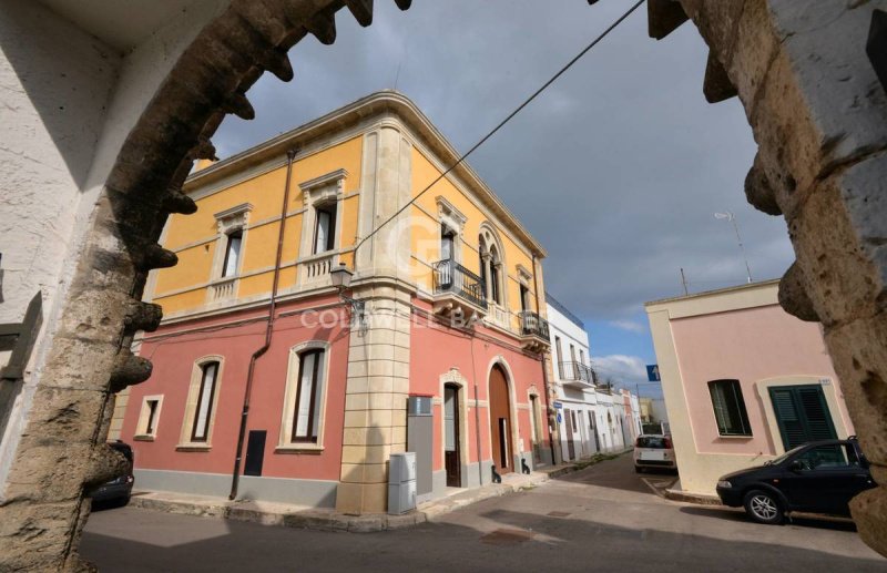 Edificio en Tricase