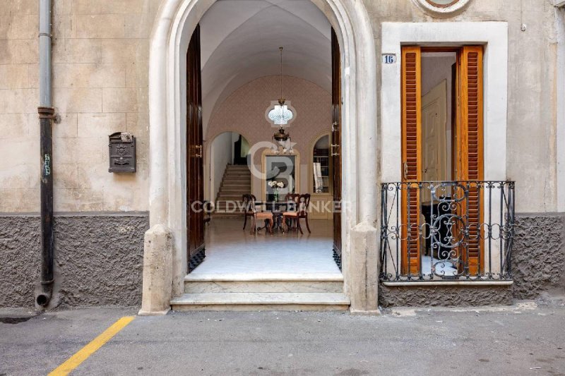 Edificio en Francavilla Fontana