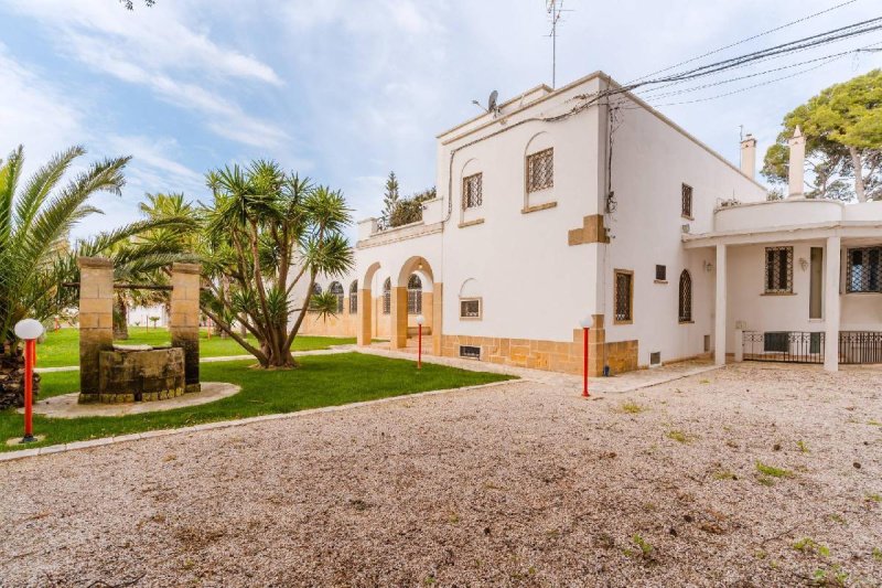 Villa in Brindisi
