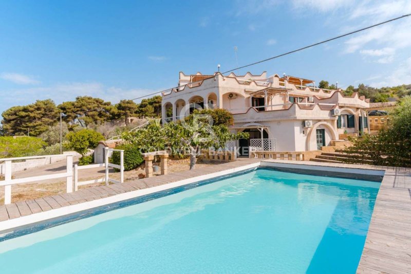 Вилла в Удженто